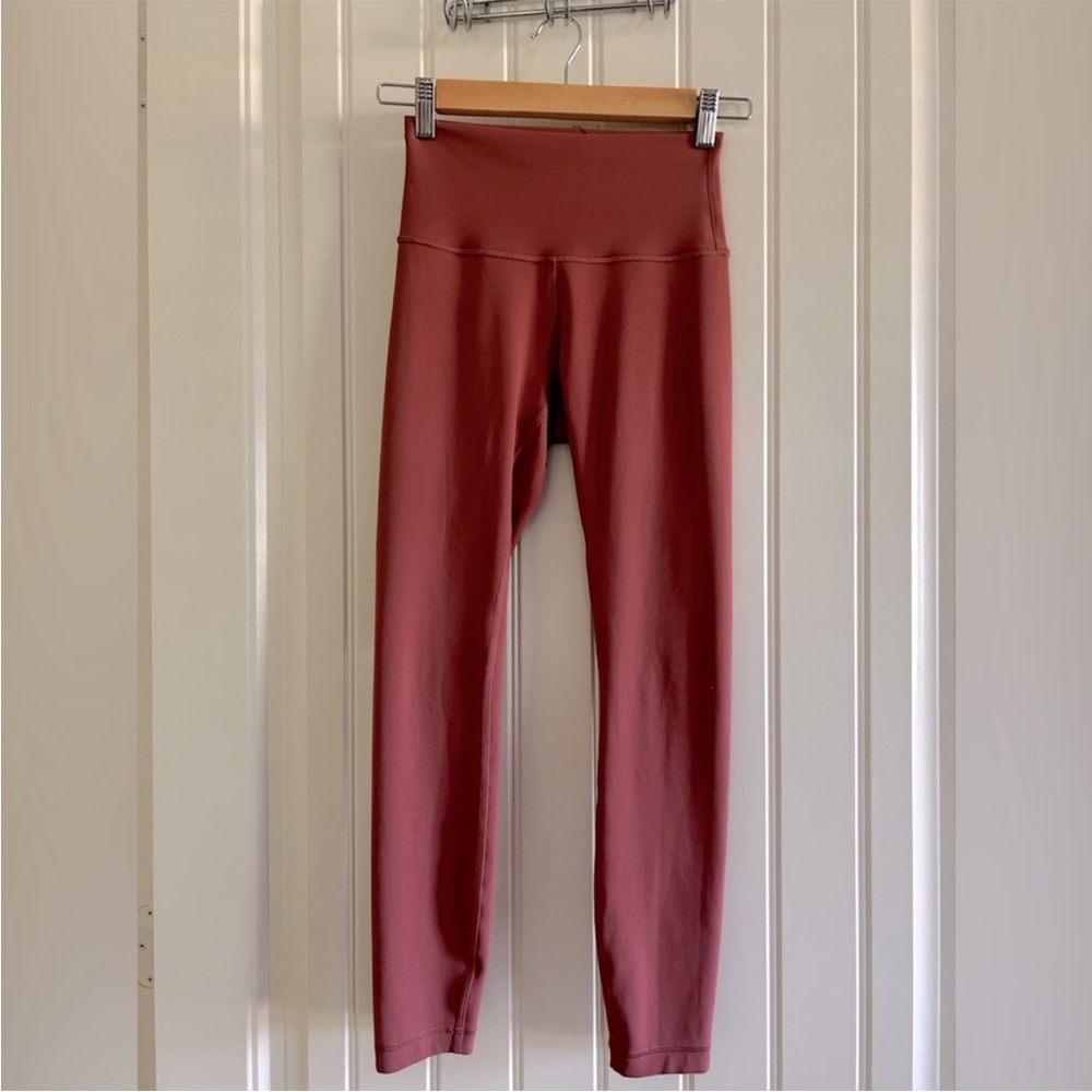 Lululemon Wunder Under Train 
High rise legging 
size 4